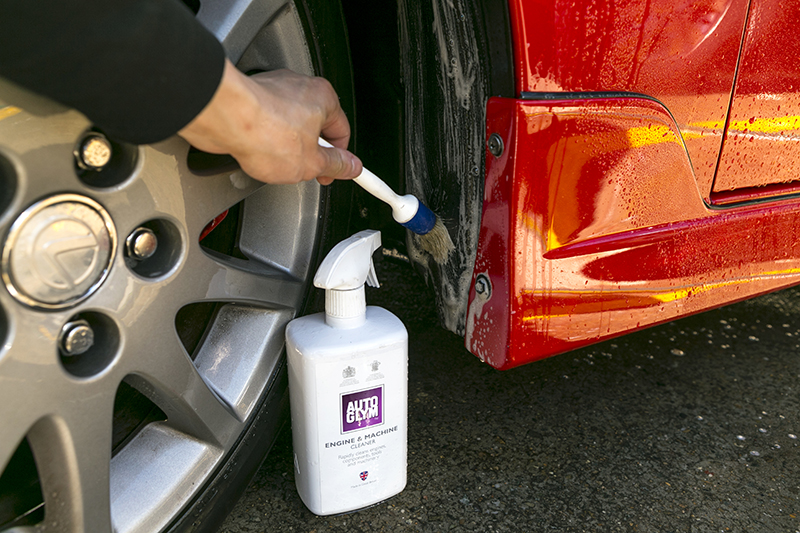 Name:  Cleaning%20Wheel%20Well%203.jpg
Views: 45
Size:  445.7 KB