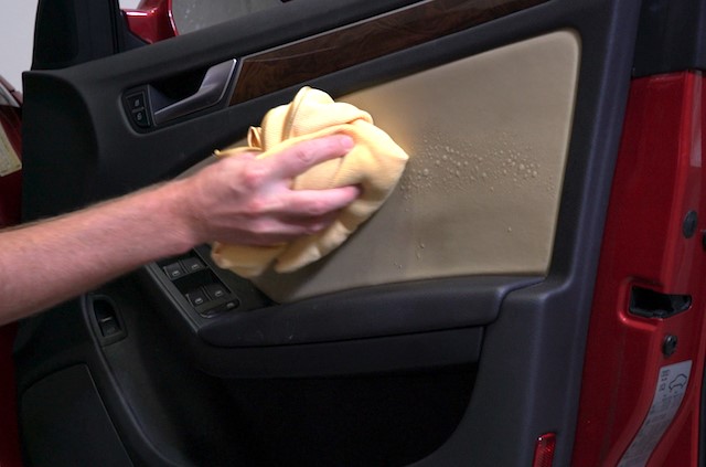 Name:  Clean%20and%20maintain%20your%20leather%20trim%203.jpg
Views: 40
Size:  44.5 KB