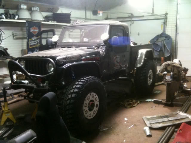 Name:  Brutetiretestfit.jpg
Views: 40
Size:  55.5 KB