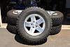 5 OEM wheels and tires 2010 rubicon unlimited-img_7117.jpg